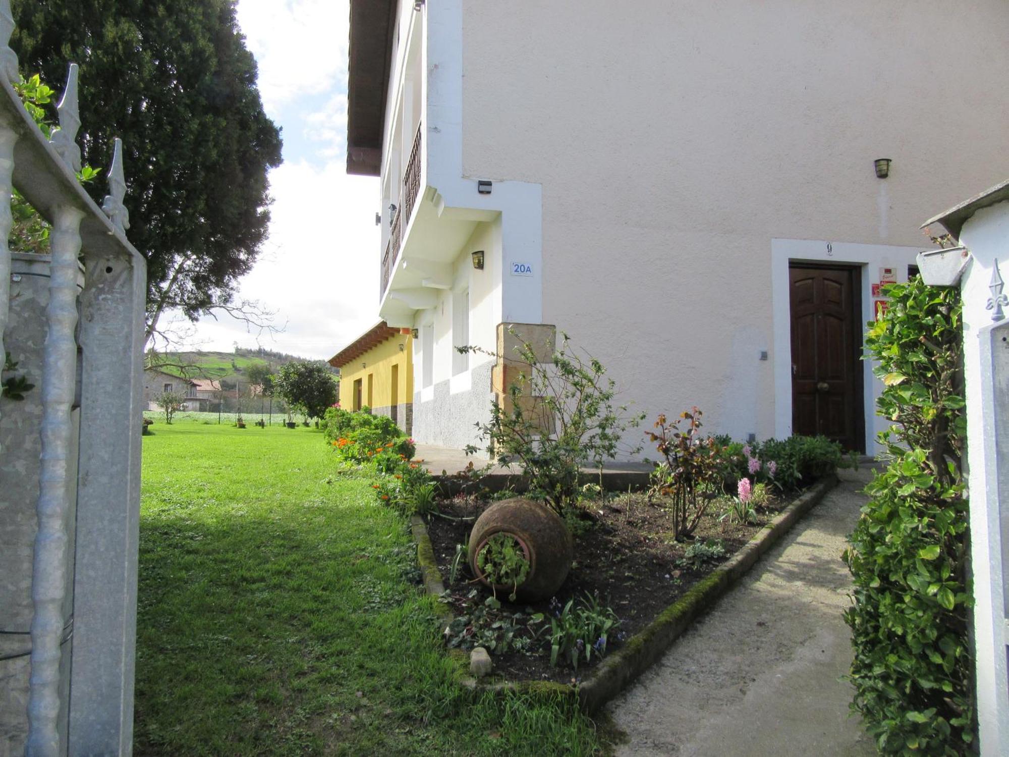 Casa Pita Villa Barcena de Cicero ภายนอก รูปภาพ